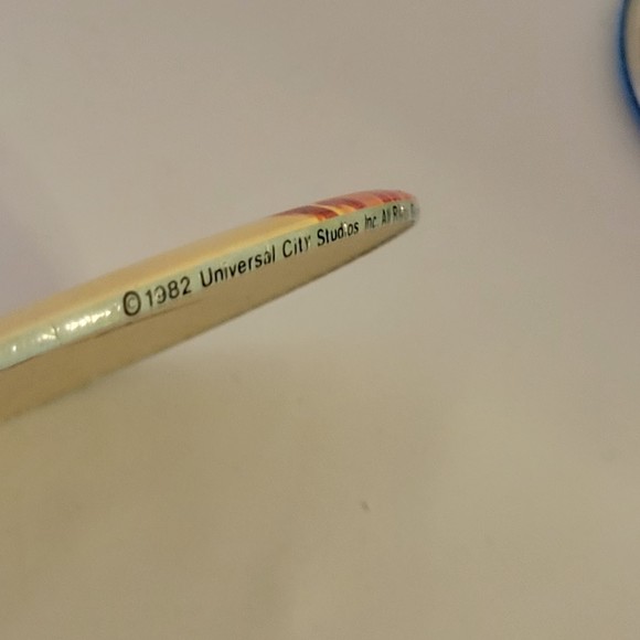 Vtg E.T. The Extra Terrestrial Elliot Hug Large Button Easel Stand 1982. Rare - Picture 3 of 6